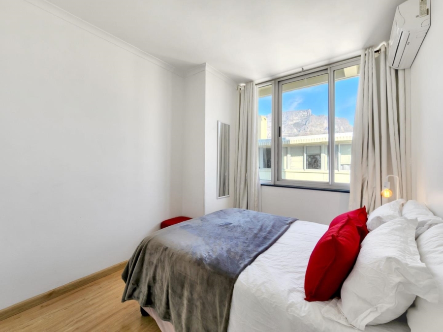 2 Bedroom Property for Sale in Cape Town City Centre Western Cape